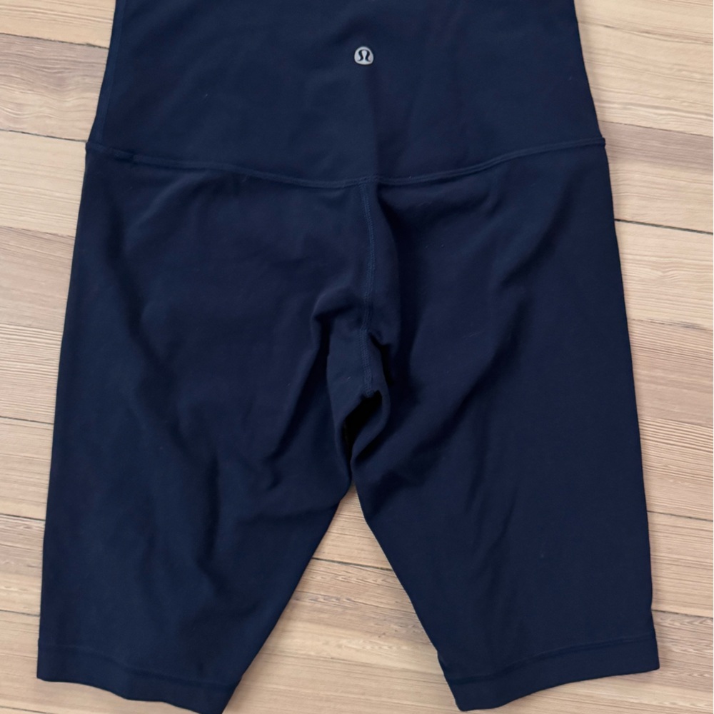 Navy blue Lululemon biker shorts long